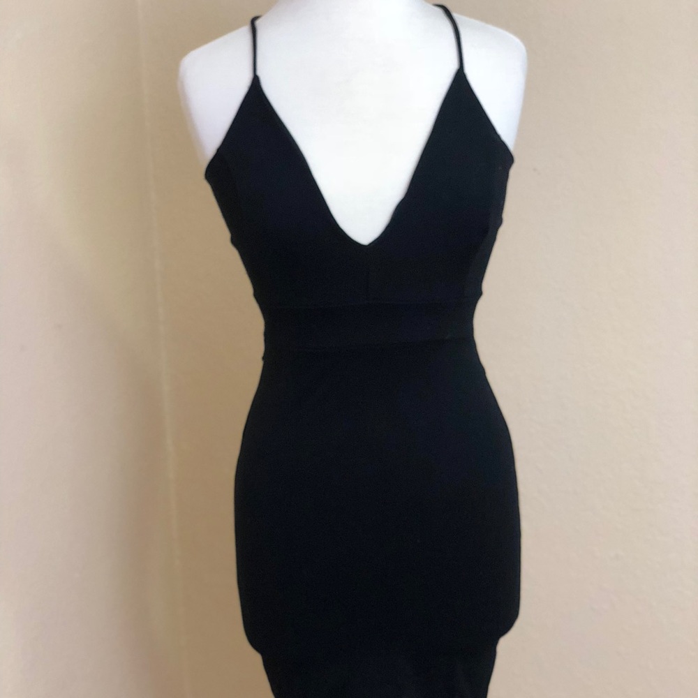 Little black Dress - Picture 2 of 3